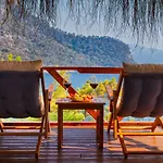 La Boheme Kabak Adults Only