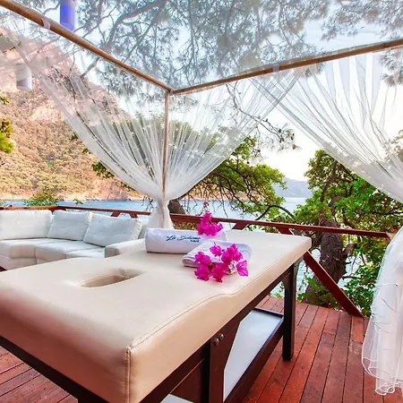 La Boheme Kabak Adults Only فندق فاراليا