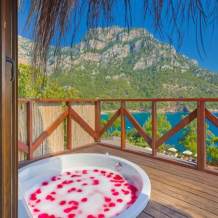 La Boheme Kabak Adults Only فندق فاراليا