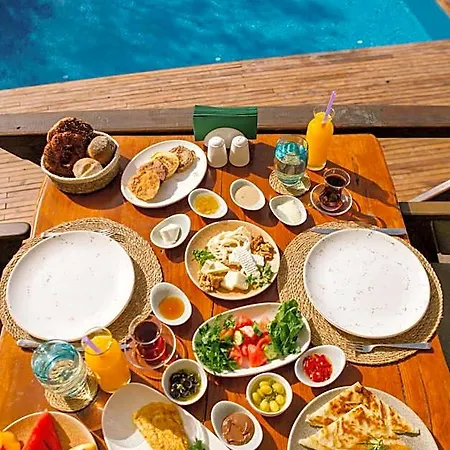 فندق La Boheme Kabak Adults Only 5*